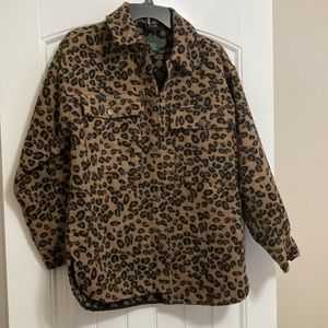 Shacket.    Shirt jacket size S